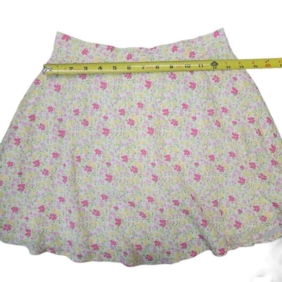 Charlie Holiday Willow Festive Floral Skirt - Picture 7 of 8